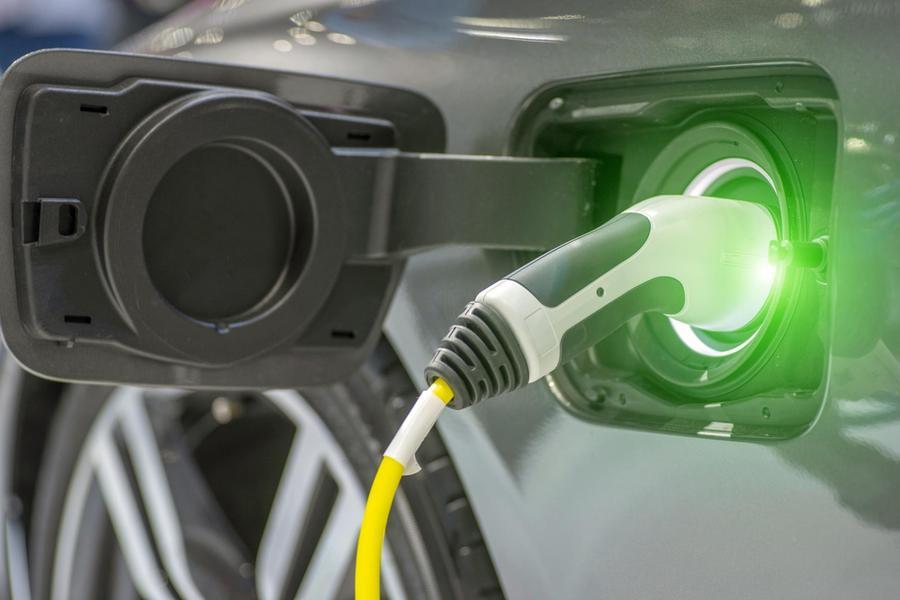 Oman to have 7,000 new EVs on roads by 2030