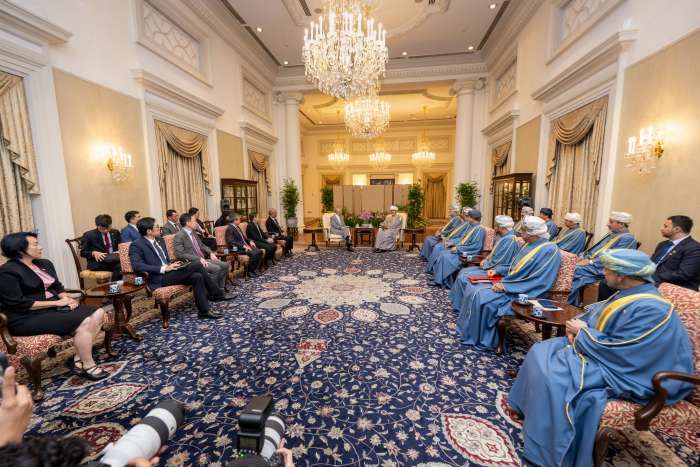 His Majesty The Sultan, Singaporean Prime Minister Hold Session Of Talks