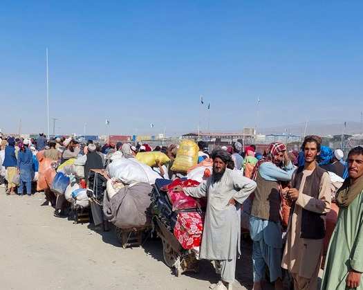 Pakistan Intensifies Crackdown On Afghan Refugees, Aims To Repatriate 8 Lakh Cardholders