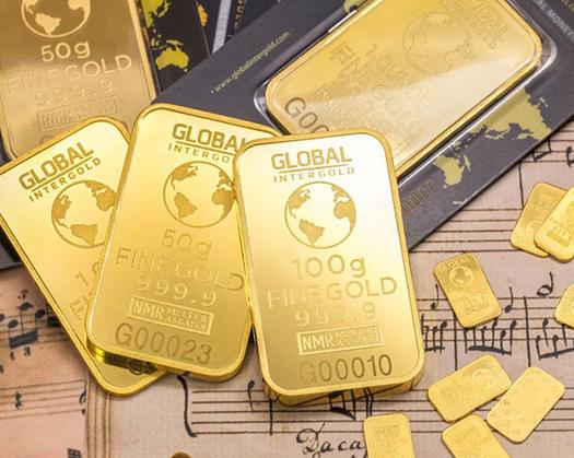 Gold's Rally Awaits Clarity On US Interest Rates And Dollar Weakness: Report