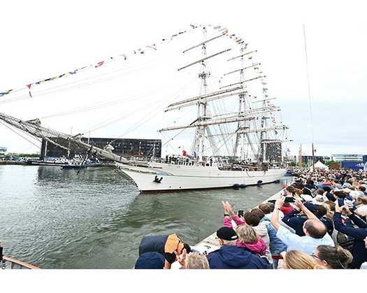 RNOV Shabab Oman II Concludes Participation In Le Havre Sailing Festival
