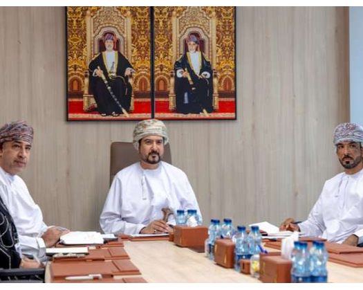 Oman, Lebanon Discuss Boosting Trade And Investment Cooperation