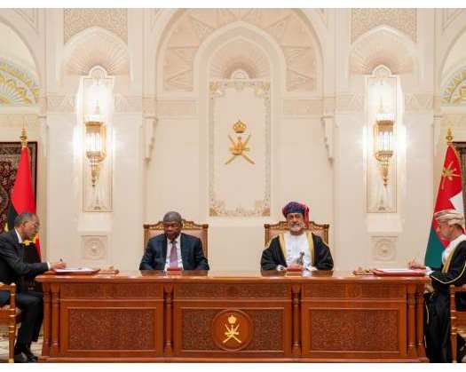 HM The Sultan, President Of Angola Grace Signing Of Agreement, MoUs