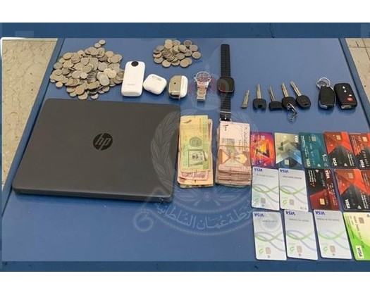 Man Arrested In Jaalan Bani Bu Ali For Theft Of Articles From Vehicles