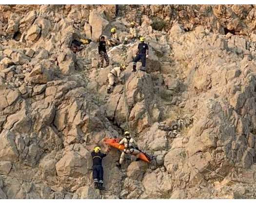 One Injured After Falling From Mountain Top In Oman