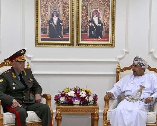 Defence Secretary General Receives Russian Military Official