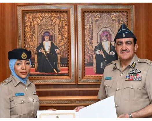 RAFO Commander Felicitates Distinguished Personnel
