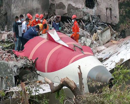 Air India Plane Crash: International Pilots' Group Cautions Against 