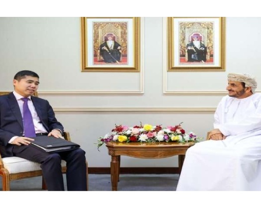 Oman, China Discuss Ways To Boost Bilateral Relations