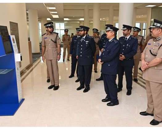 Qatari Delegation Visits Sultan Qaboos Academy For Police Sciences