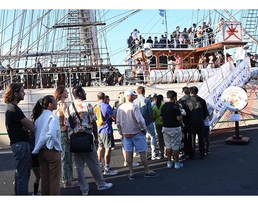 RNOV Shabab Oman II Participates In SAIL Amsterdam Festival