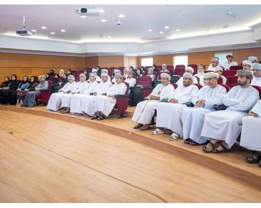 Oman Vision 2040 Follow-up Unit Holds Meeting For GED Outstanding Students