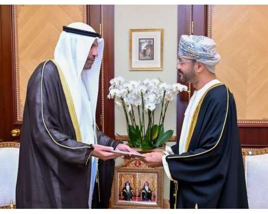 HM Receives Written Message From Emir Of Kuwait