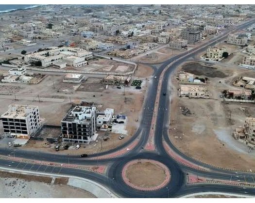 Dhofar Municipality Implements Internal Road Projects Worth Over OMR36 Million